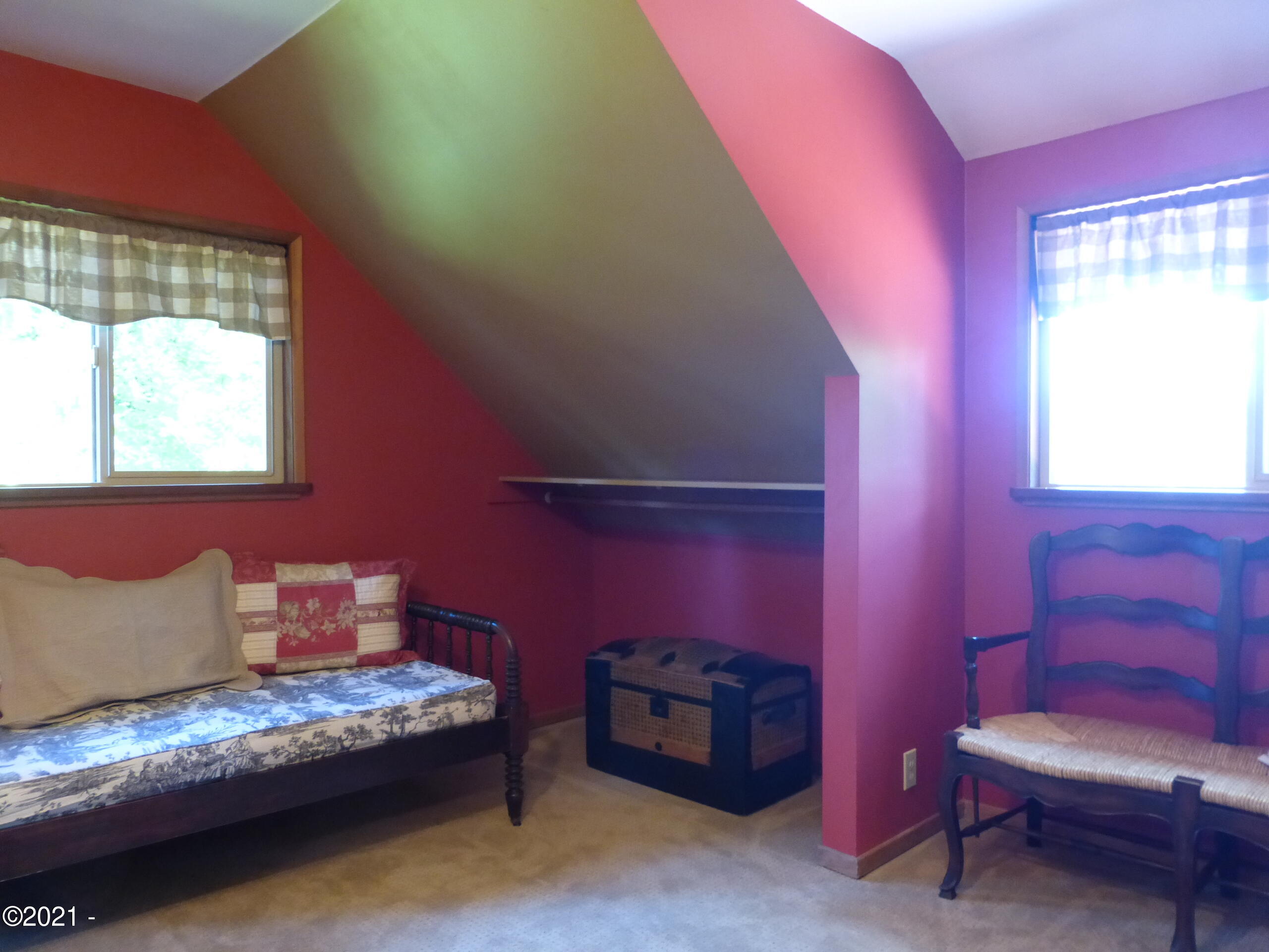 1435 Northeast Wagon Road Toledo, OR 97391 - Photo 27 of 51 Bedroom 2