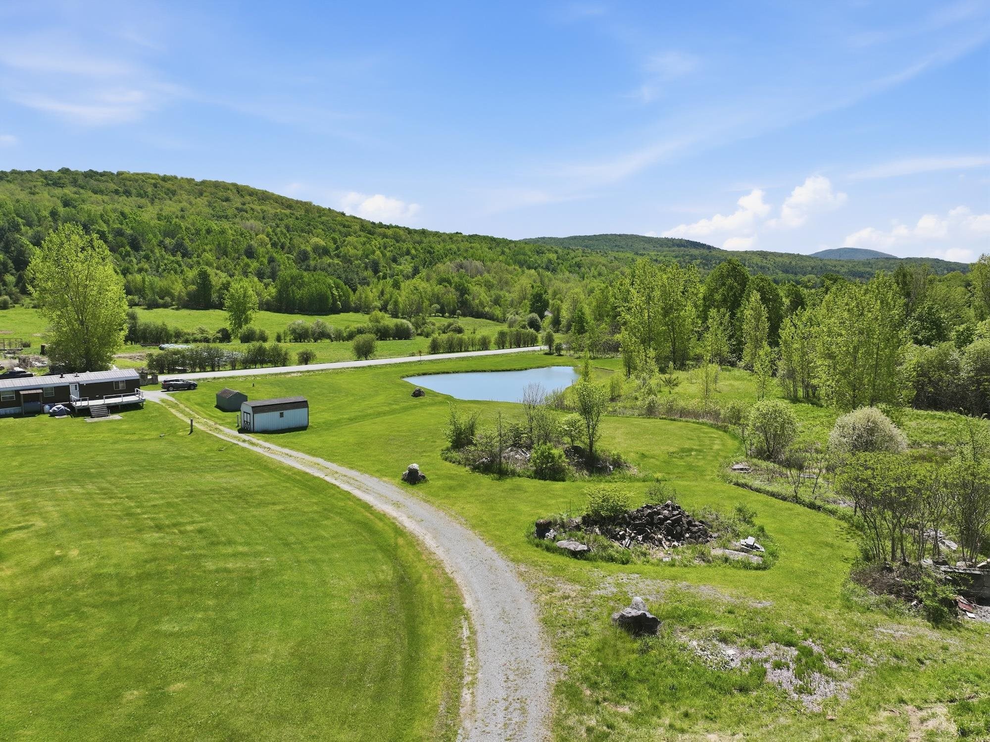 2437 Oakland Station Road Georgia, VT 05478 - Photo 23 of 38