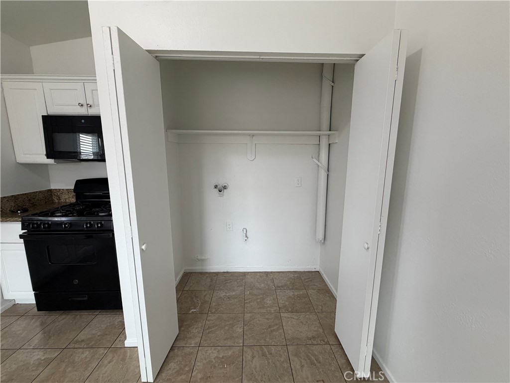 7335 Lydia Avenue Riverside, CA 92504 - Photo 10 of 43