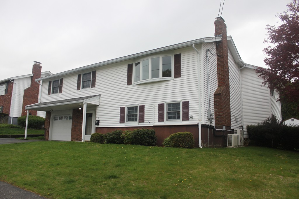 14 Puritan Road Salem, MA 01970 - Photo 1 of 16 Gallery Image 1