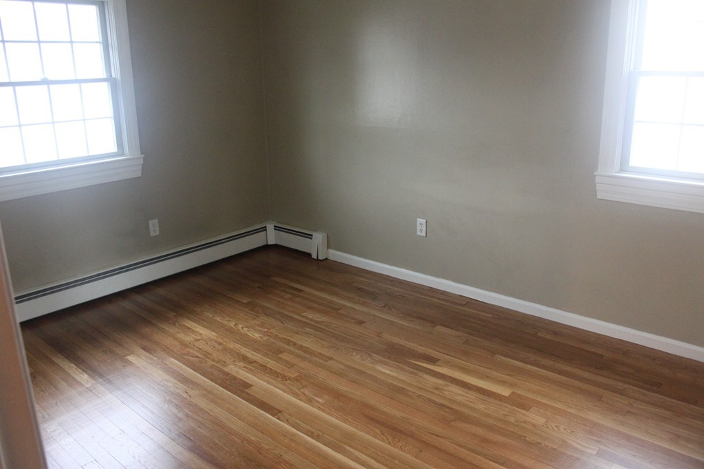 14 Puritan Road Salem, MA 01970 - Photo 11 of 16 Gallery Image 11
