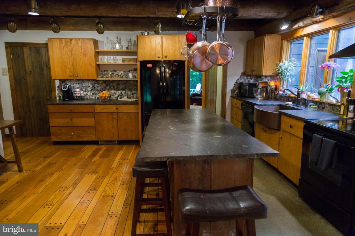 301 East Spring Street Lebanon, PA 17042 - Photo 21 of 56 Gallery Image 21
