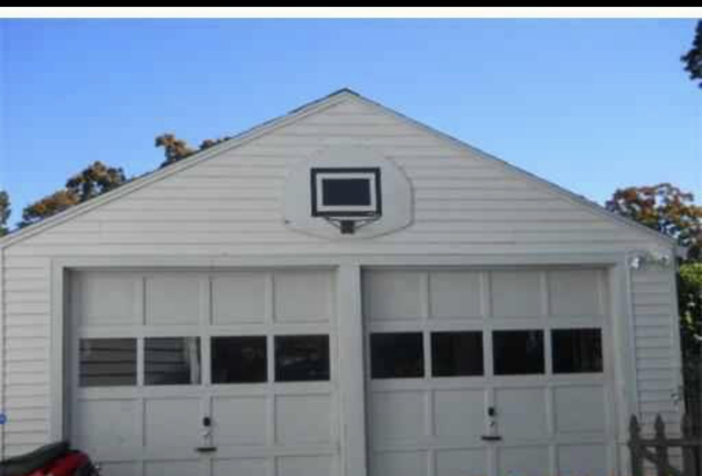447 Page Boulevard Springfield, MA 01104 - Photo 2 of 7