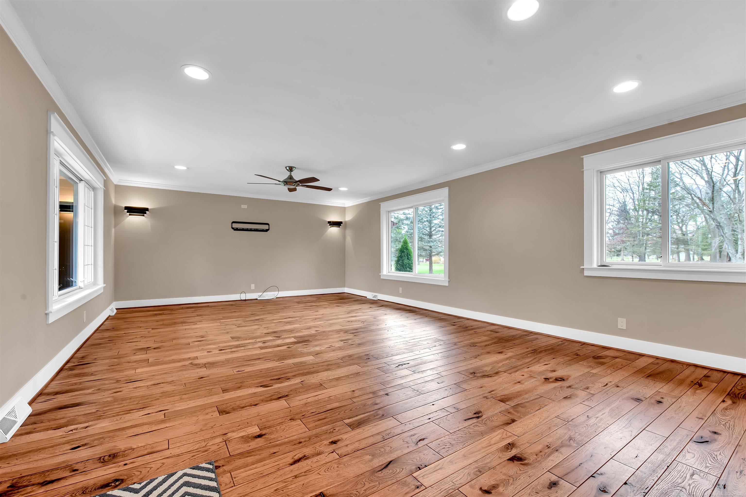 8300 Holcomb Road Clarkston, MI 48348 - Photo 6 of 33