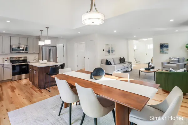 $813,900 | 41 The Cliffs, Unit 41, Auburn, NH 03032