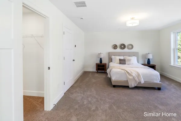 $813,900 | 41 The Cliffs, Unit 41, Auburn, NH 03032