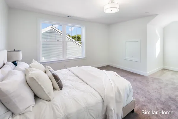 $813,900 | 41 The Cliffs, Unit 41, Auburn, NH 03032