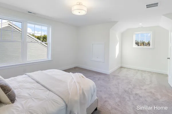 $813,900 | 41 The Cliffs, Unit 41, Auburn, NH 03032