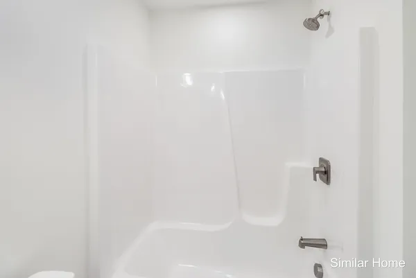 $813,900 | 41 The Cliffs, Unit 41, Auburn, NH 03032