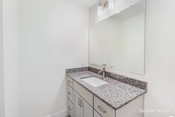 $813,900 | 41 The Cliffs, Unit 41, Auburn, NH 03032