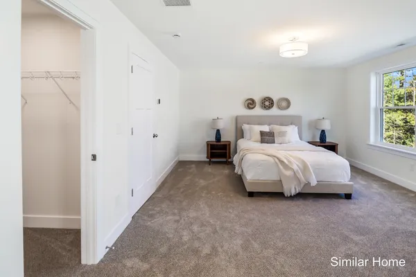 $813,900 | 41 The Cliffs, Unit 41, Auburn, NH 03032