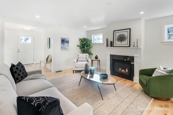 $813,900 | 41 The Cliffs, Unit 41, Auburn, NH 03032