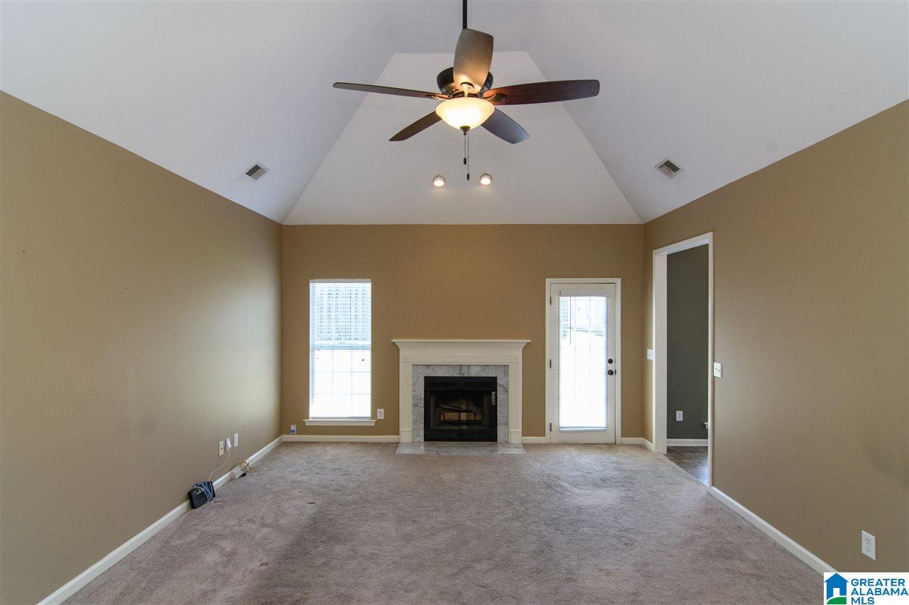109 Grant Circle Calera, AL 35040 - Photo 8 of 38