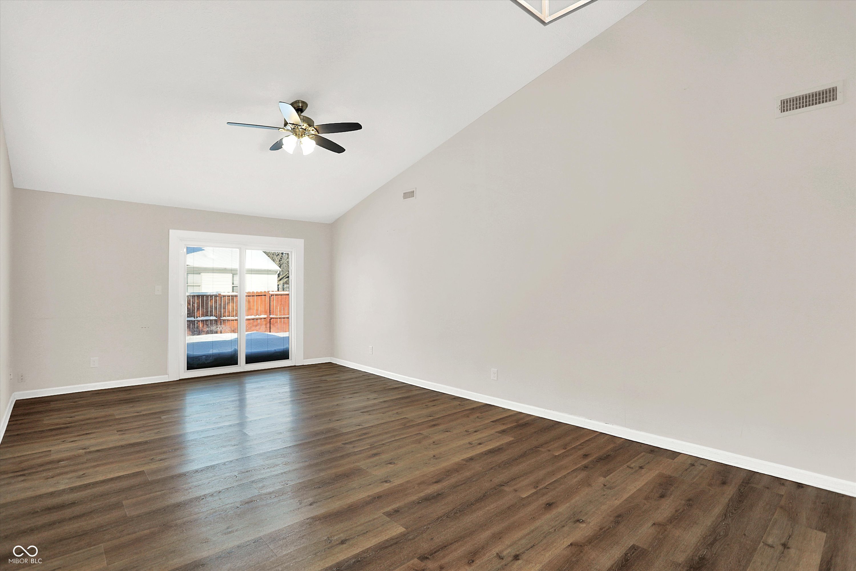 6726 Colleens Way Indianapolis, IN 46221 - Photo 21 of 36