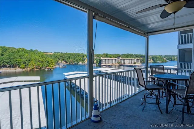 $393,000 | 68 Lighthouse Road, Unit 231, Lake Ozark, MO 65049