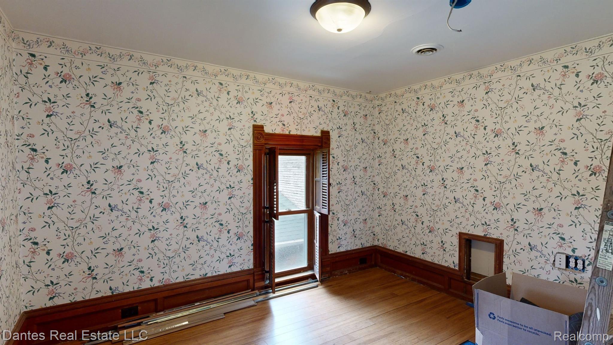 4684 West Gannon Road Fowlerville, MI 48836 - Photo 28 of 39 4 of 5 Second Floor Bedrooms