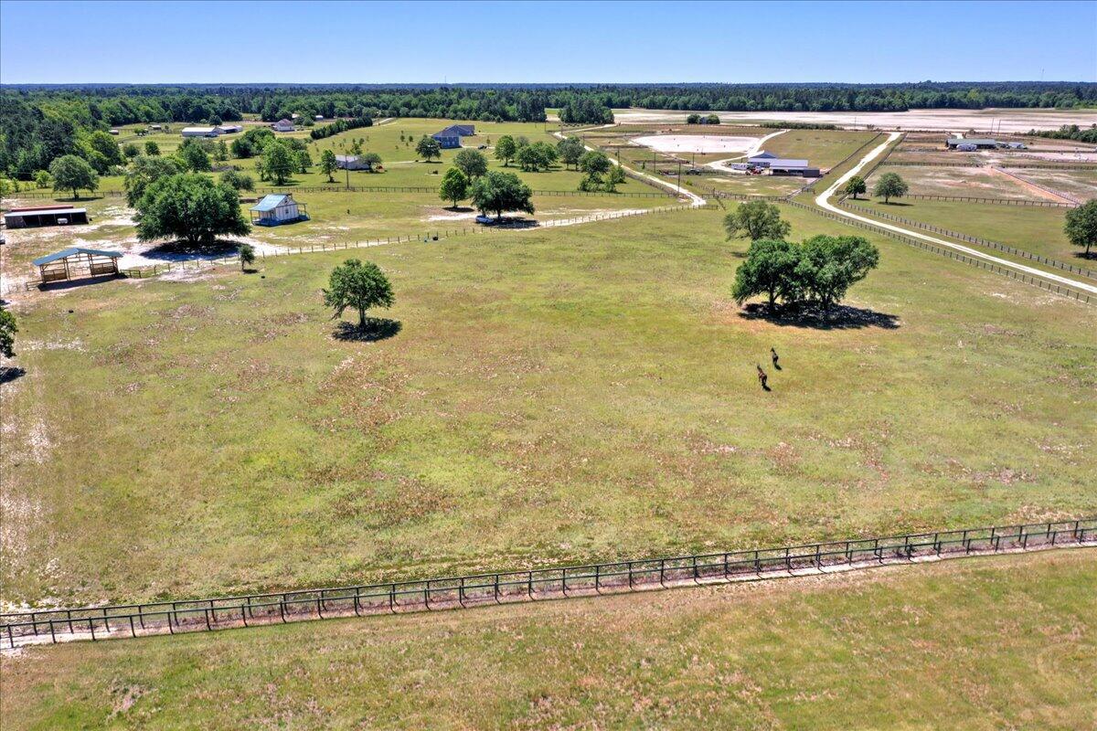 558 Pickett Post Road Windsor, SC 29856 - Photo 2 of 5