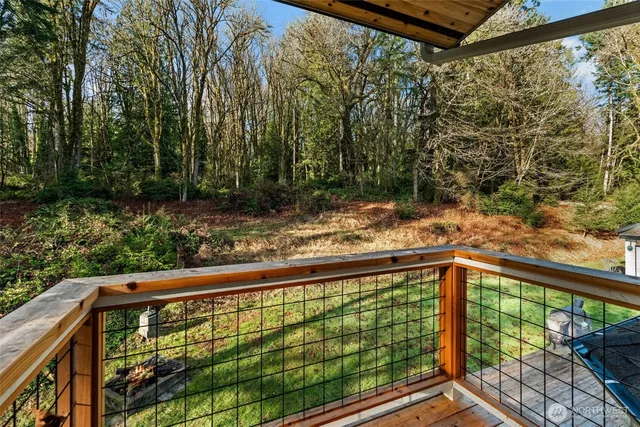 $925,000 | 14444 Crescent Valley Road Southeast, Olalla, WA 98359