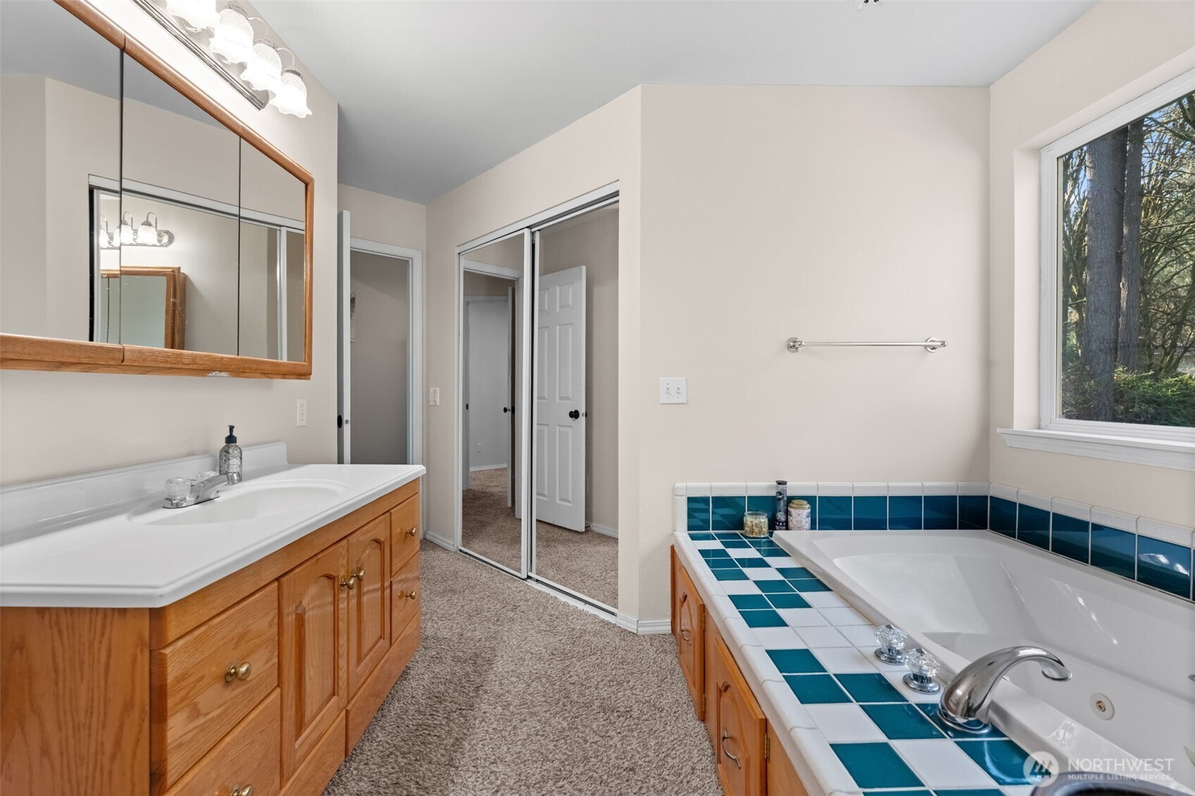 14444 Crescent Valley Road Southeast Olalla, WA 98359 - Photo 20 of 39 Gallery Image 20