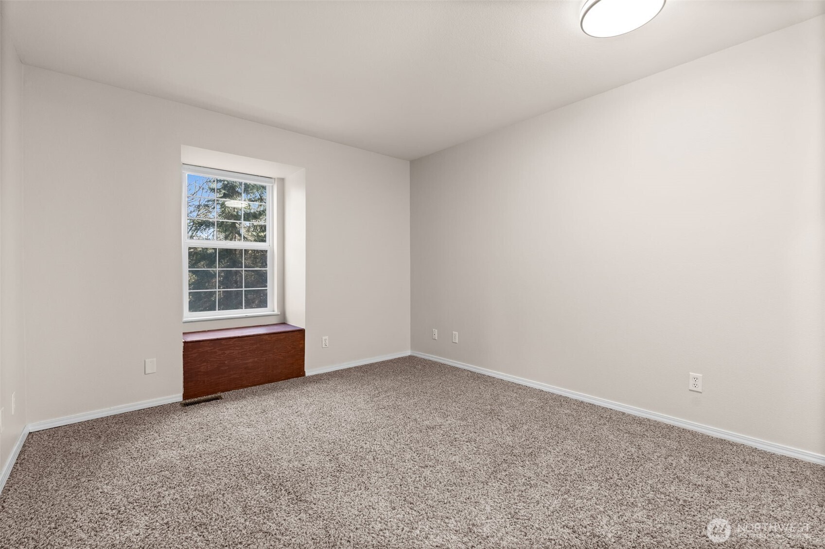 14444 Crescent Valley Road Southeast Olalla, WA 98359 - Photo 21 of 39 Gallery Image 21