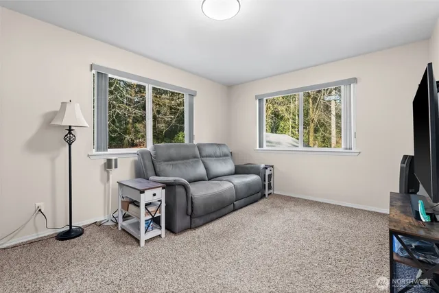 $925,000 | 14444 Crescent Valley Road Southeast, Olalla, WA 98359