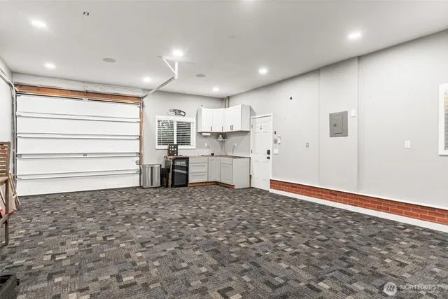 $925,000 | 14444 Crescent Valley Road Southeast, Olalla, WA 98359