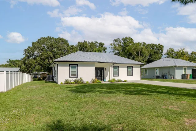 $400,000 | 1014 Southwest 11th Street, Okeechobee, FL 34974