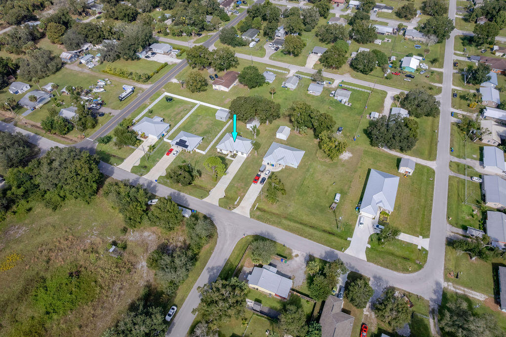 1014 Southwest 11th Street Okeechobee, FL 34974 - Photo 37 of 45 an aerial view of a city