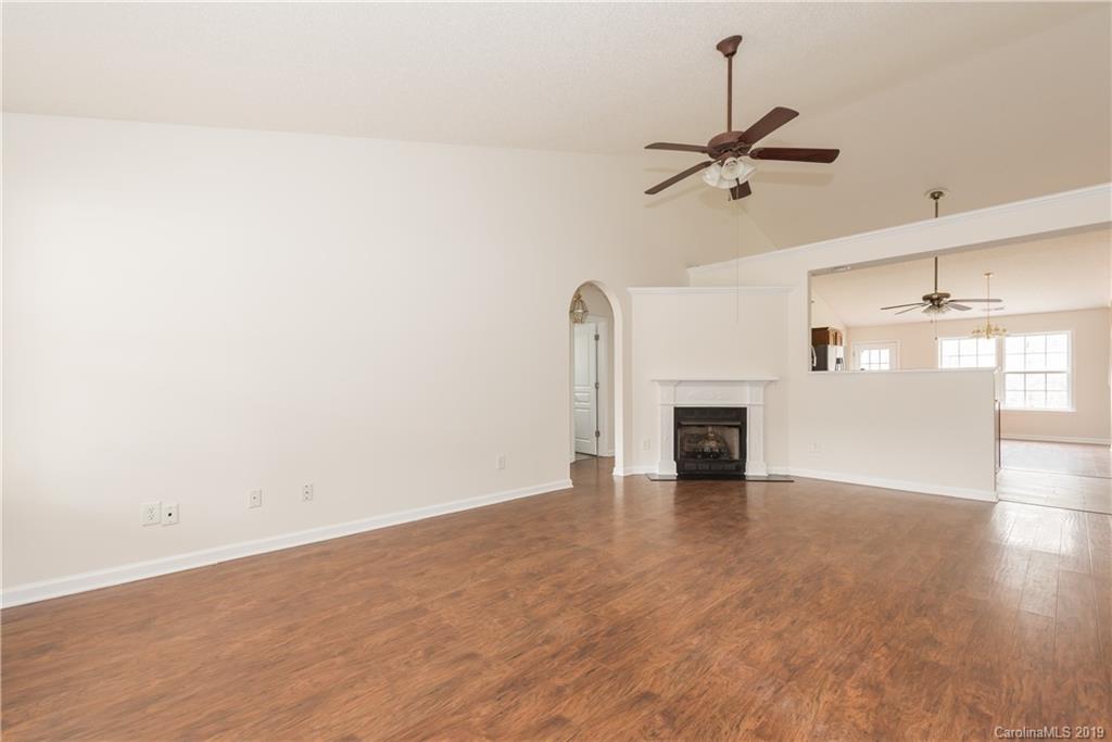 1593 George Dunn Road Rock Hill, SC 29730 - Photo 4 of 32 Gallery Image 4