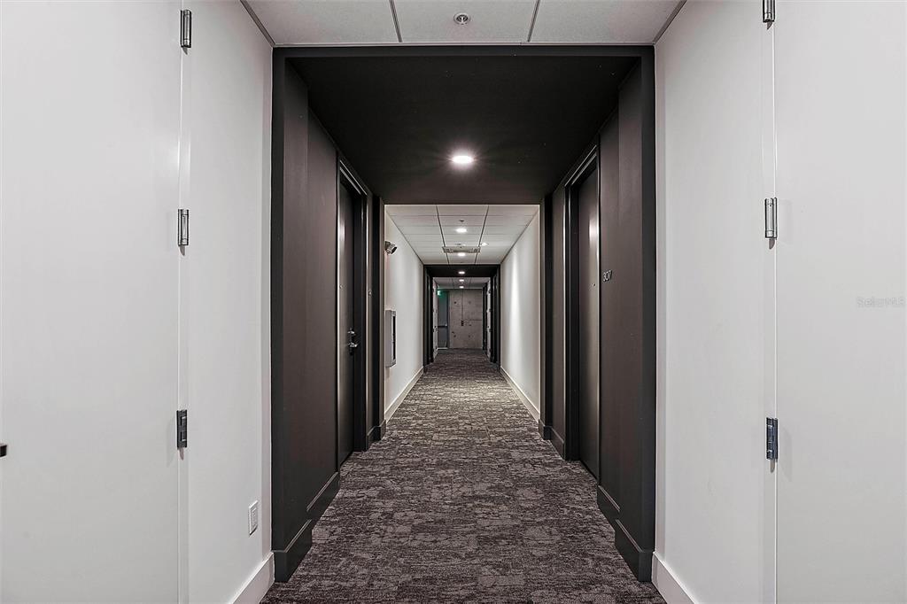 332 Cocoanut Avenue, Unit 507 Sarasota, FL 34236 - Photo 23 of 34 a view of gallery