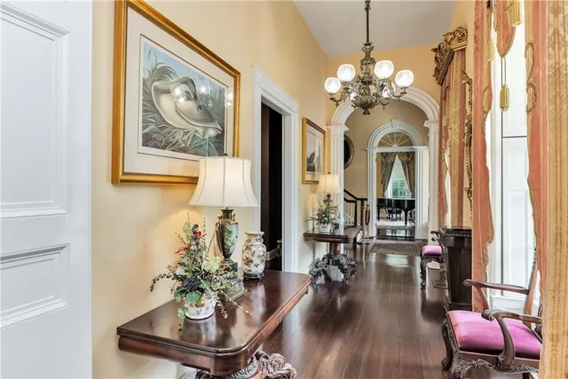 $2,985,000 | 201 Lower Woodville Road, Natchez, MS 39120