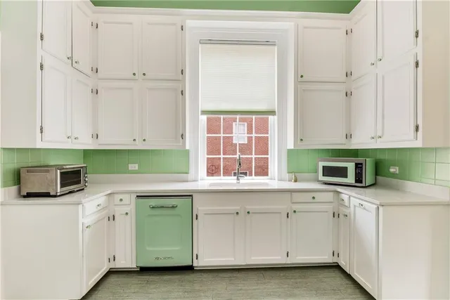 $2,985,000 | 201 Lower Woodville Road, Natchez, MS 39120