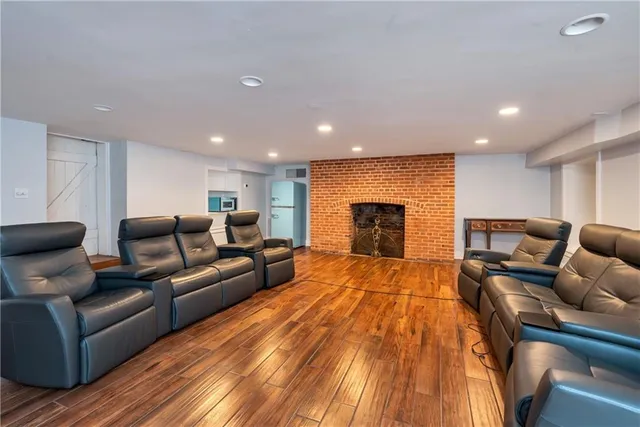 $2,985,000 | 201 Lower Woodville Road, Natchez, MS 39120