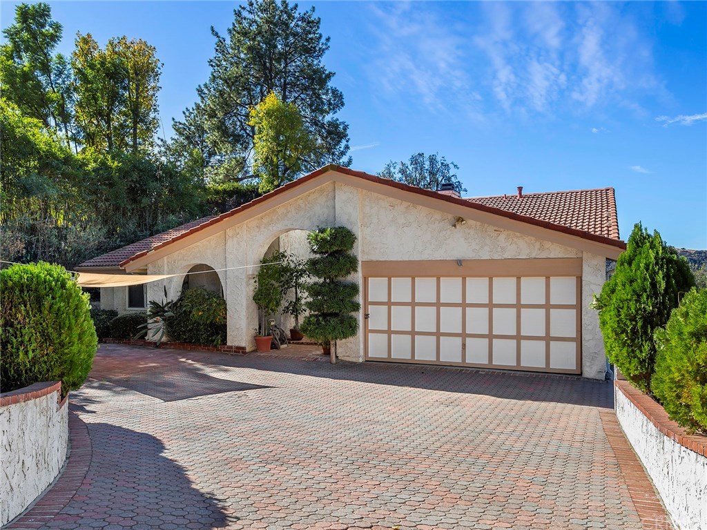 3117 Voltaire Drive Topanga, CA 90290 - Photo 3 of 13