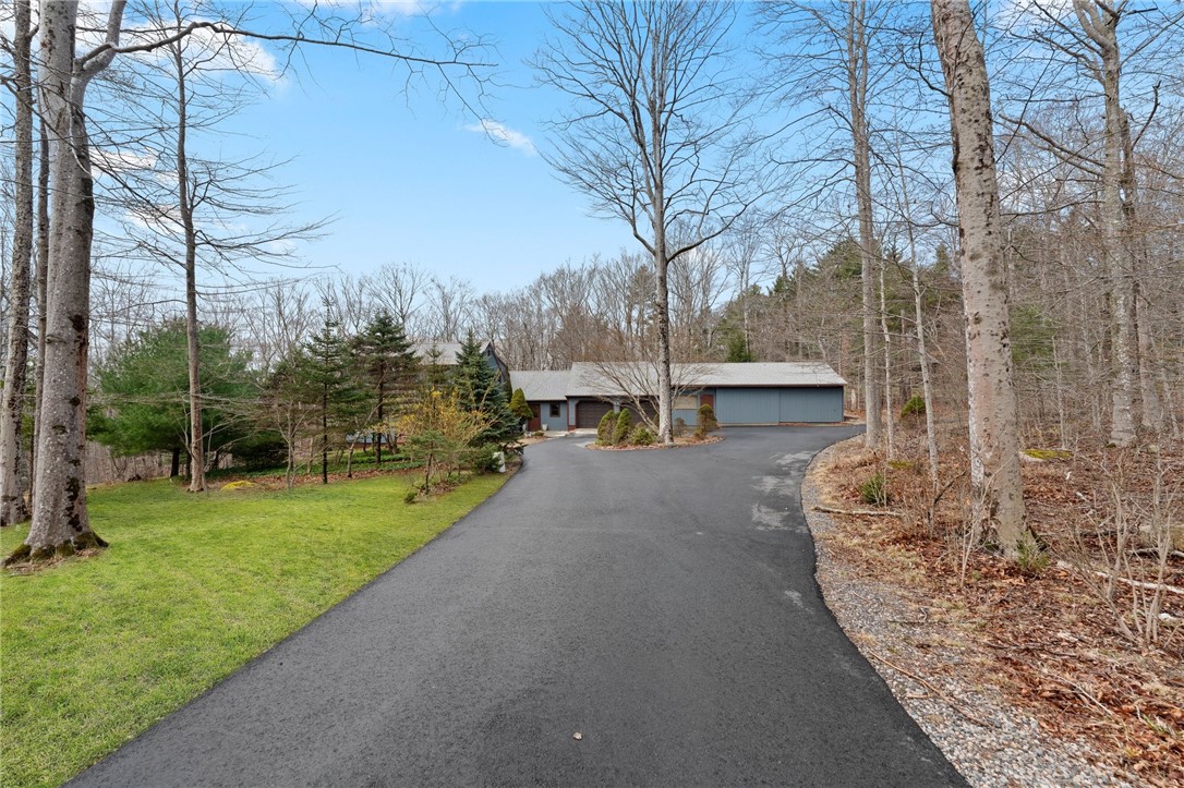 24 Bell Schoolhouse Road Richmond, RI 02892 - Photo 4 of 48 Gallery Image 4