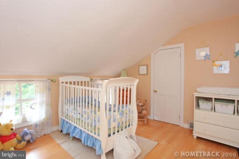 831 Warren Road Cockeysville, MD 21030 - Photo 22 of 30 Bedroom #4