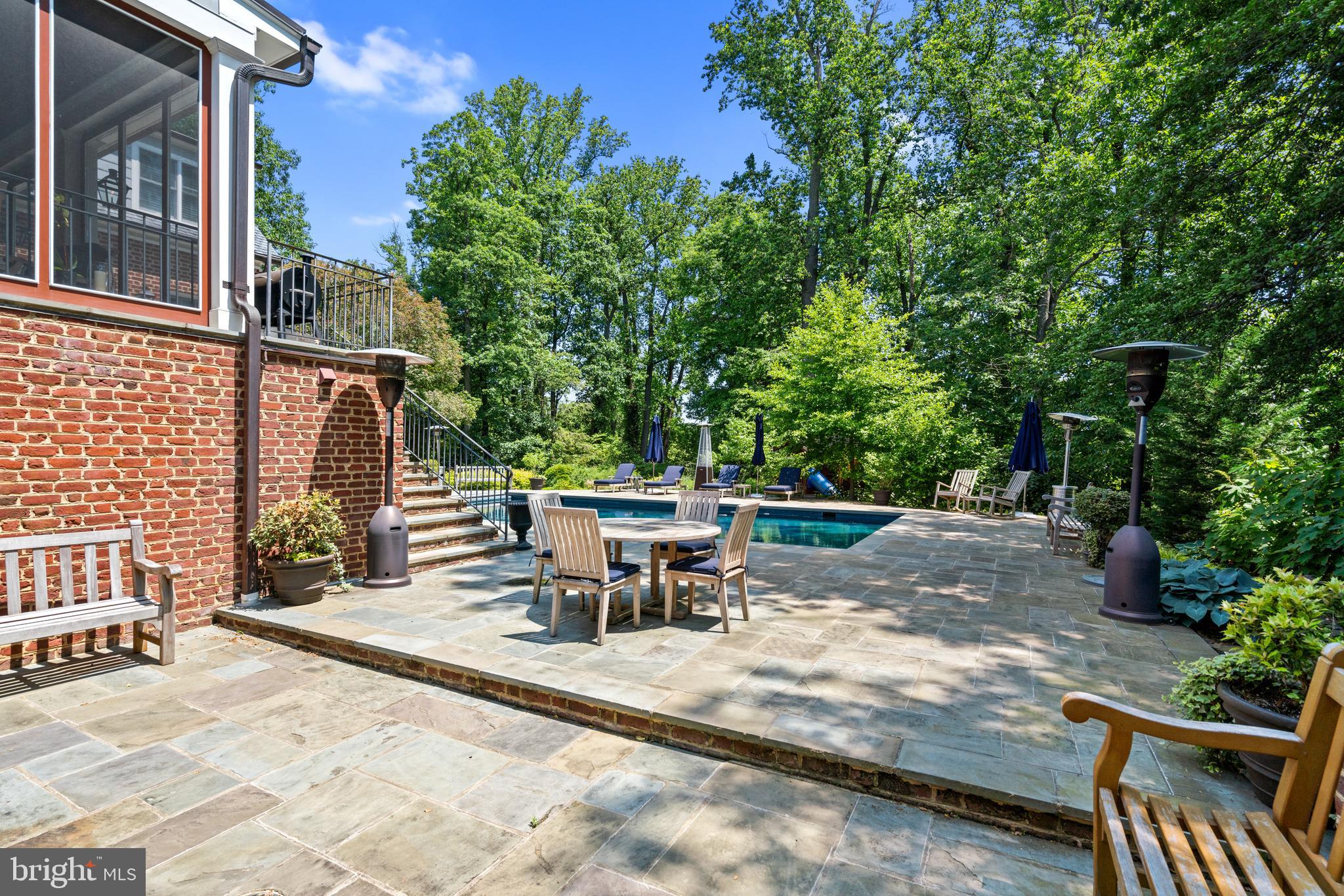 2601 Foxhall Road Northwest Washington, DC 20007 - Photo 35 of 38 Terrace