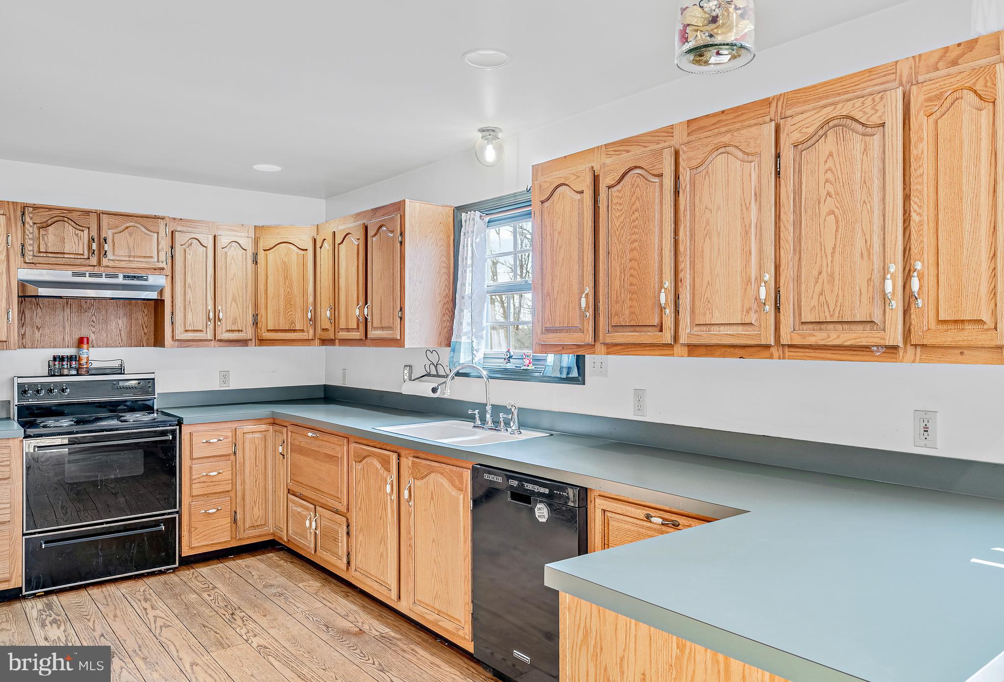 1250 Greenwood Road York, PA 17408 - Photo 18 of 40 Gallery Image 18