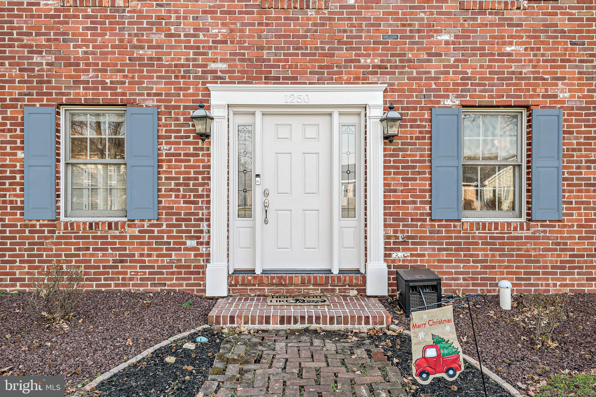 1250 Greenwood Road York, PA 17408 - Photo 4 of 40 Gallery Image 4