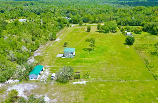 $458,000 | 34955 Northeast 4th Drive, Okeechobee, FL 34972
