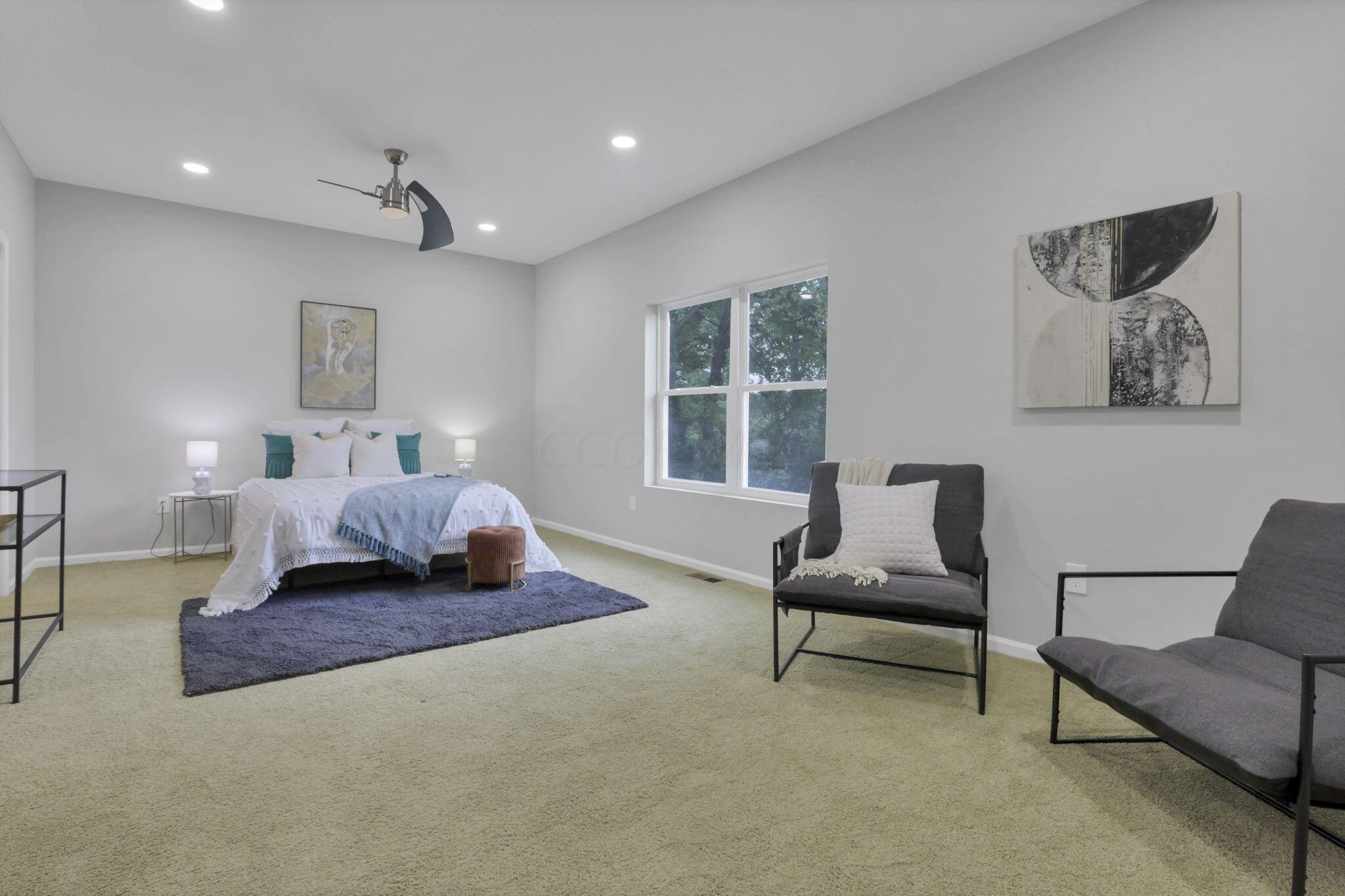 4890 Grebus Road Columbus, OH 43207 - Photo 17 of 40 18-web-or-mls-IMG_9635