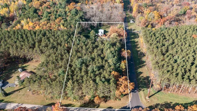 $359,900 | E269 Hudziak Road, Waupaca, WI 54981