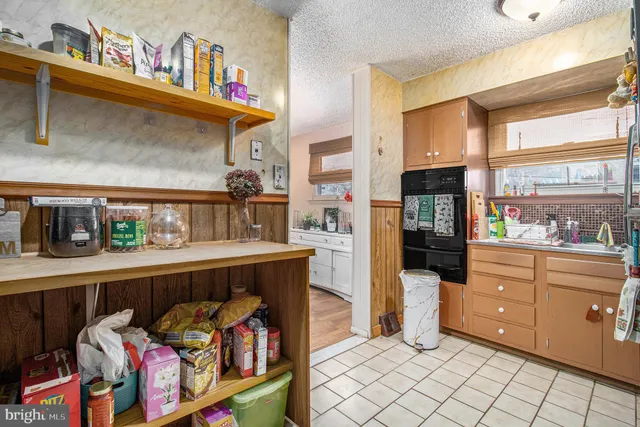 $335,000 | 811 Lawler Street, Philadelphia, PA 19116