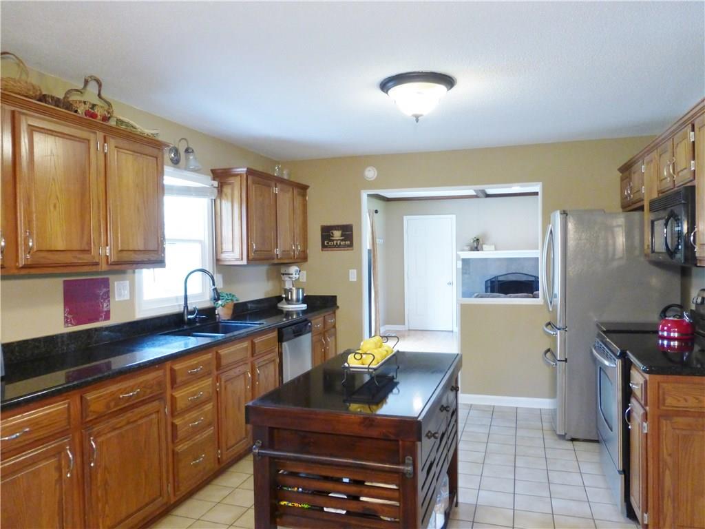 13908 Oak Ridge Road Carmel, IN 46032 - Photo 5 of 24 Gallery Image 5