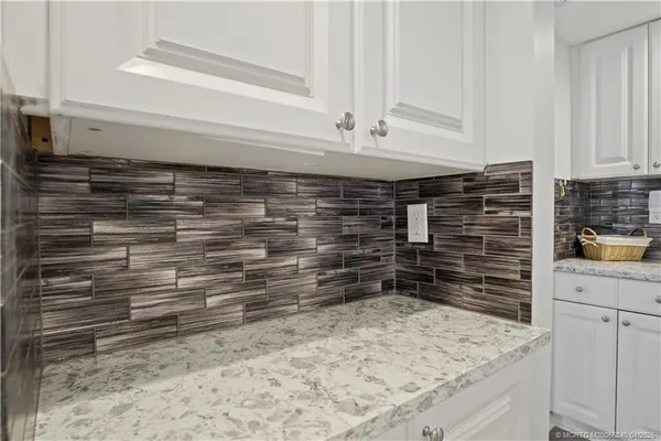 $275,000 | 1800 Southeast St Lucie Boulevard, Unit 12201, Stuart, FL 34996