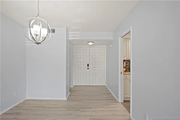 $275,000 | 1800 Southeast St Lucie Boulevard, Unit 12201, Stuart, FL 34996