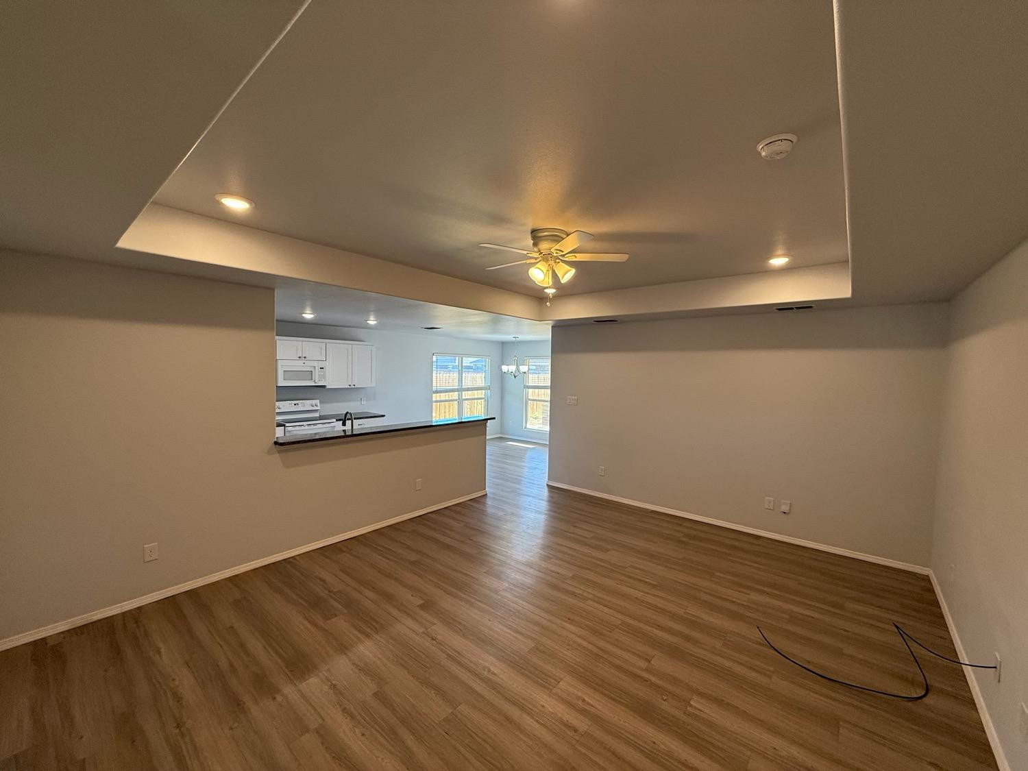 8429 10th Place Lubbock, TX 79416 - Photo 4 of 36 Photo 4