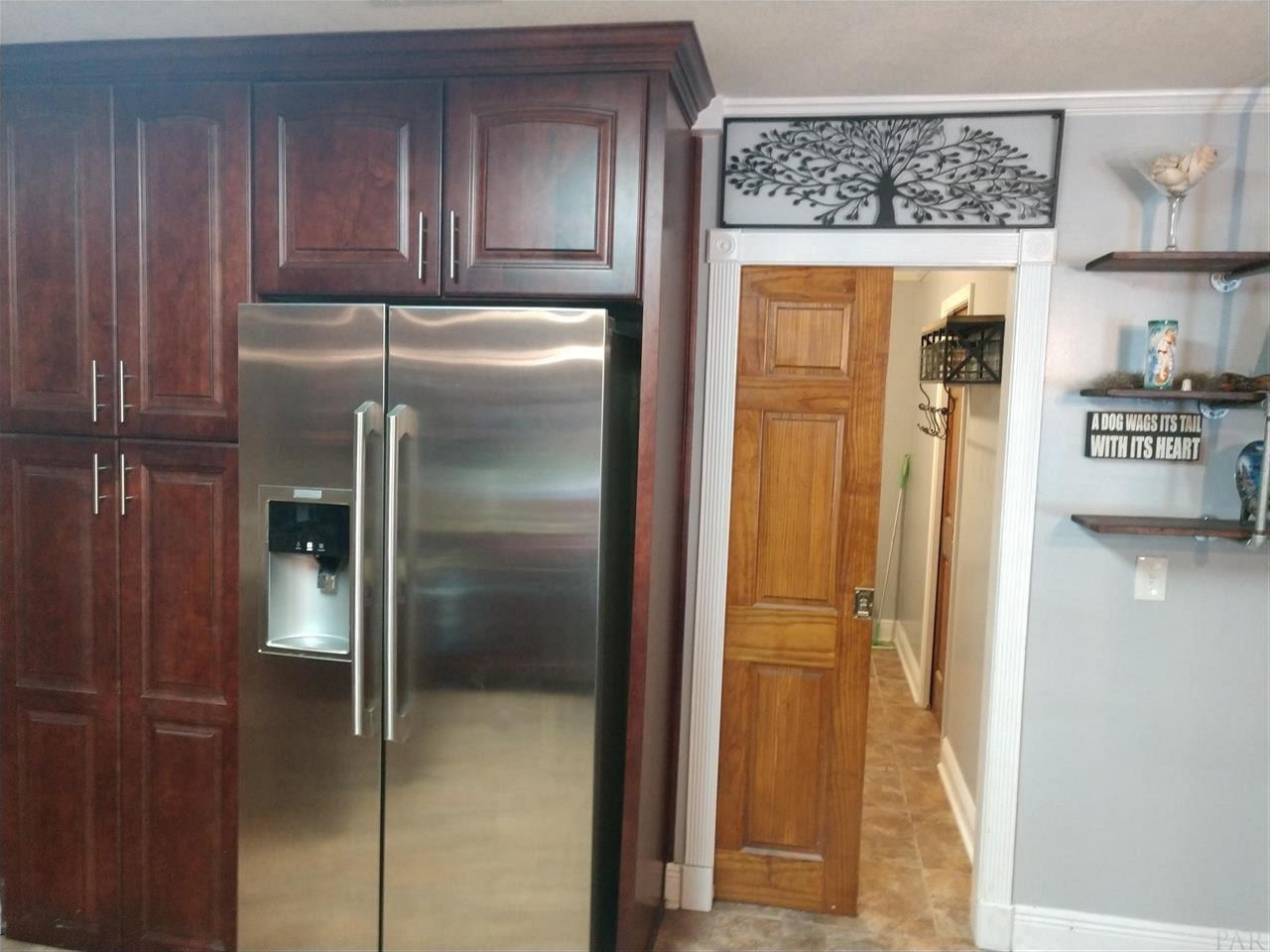 5735 Muldoon Road Pensacola, FL 32526 - Photo 7 of 29 Gallery Image 7