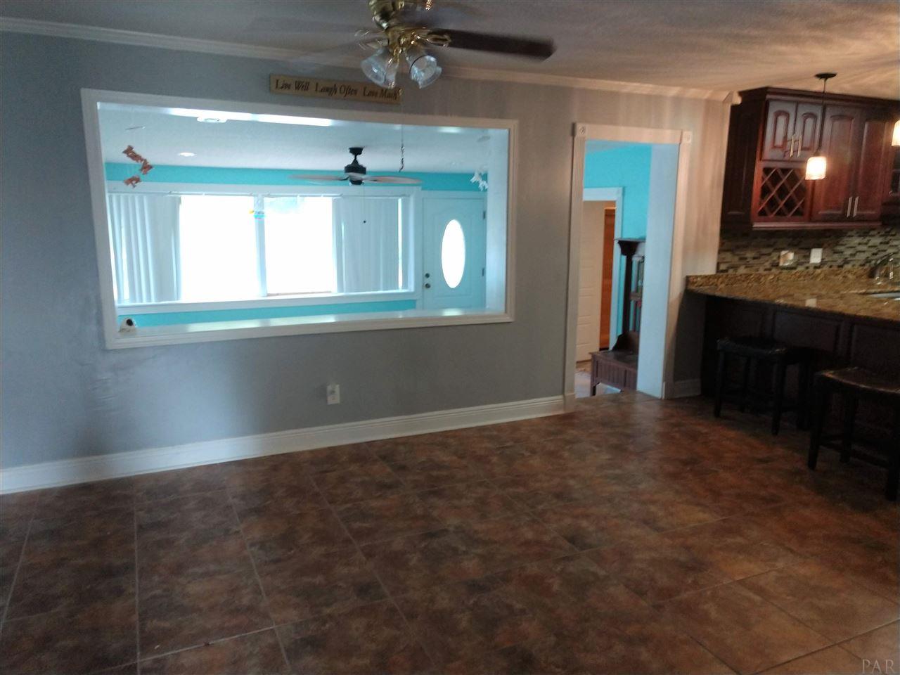 5735 Muldoon Road Pensacola, FL 32526 - Photo 10 of 29 Gallery Image 10