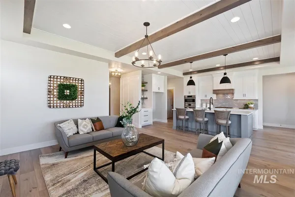 $814,900 | 7132 East Chicken Hawk Loop, Nampa, ID 83686